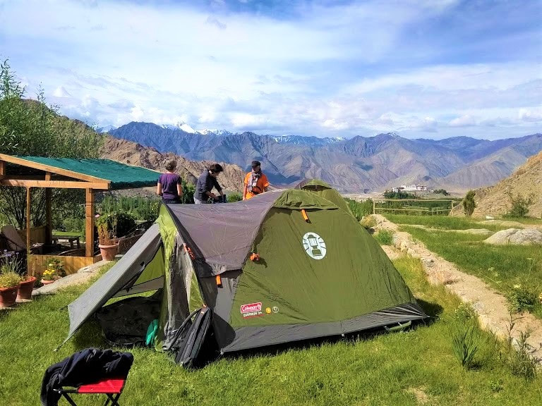 Camping at HIDDEN NORTH Guesthouse possible :-)