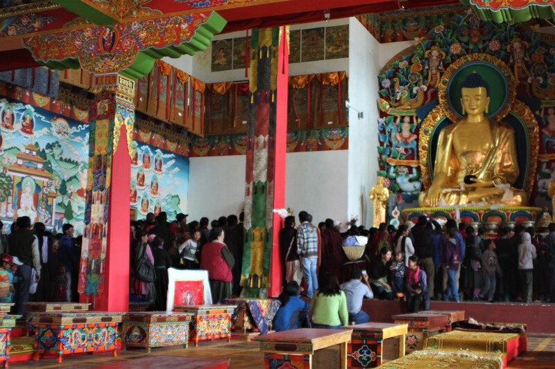 Devotees visiting prayer rooms during Phyang Tsedup.